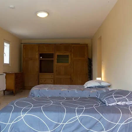 Familiale, Piscine, Vue Imprenable -en Ete La Location Est De Samedi A Samedi- Villa *