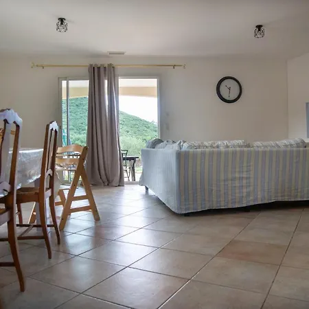 Vila Familiale, Piscine, Vue Imprenable -en Ete La Location Est De Samedi A Samedi- Saint Jean du Pin