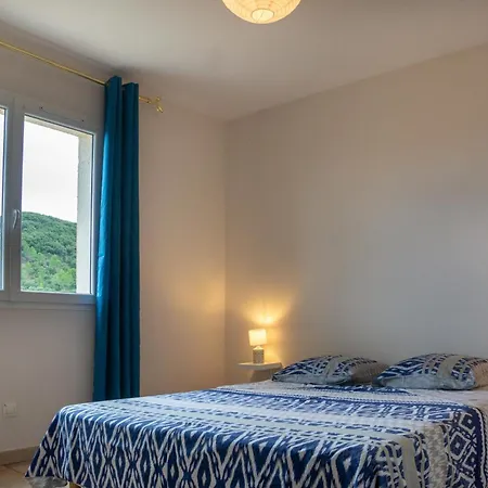 Vila Familiale, Piscine, Vue Imprenable -en Ete La Location Est De Samedi A Samedi- Saint Jean du Pin